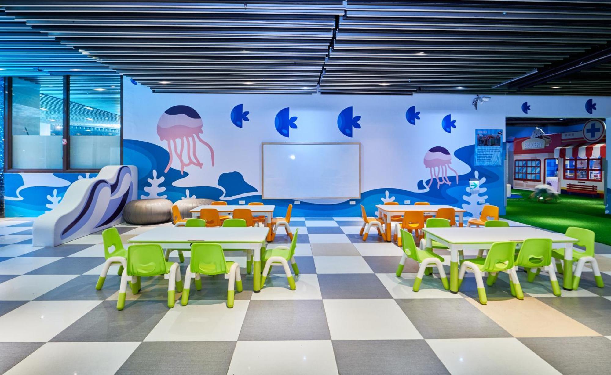 Grand Bay Resort Hotel Heng-ch'un Kültér fotó The Children's Museum of Oakville