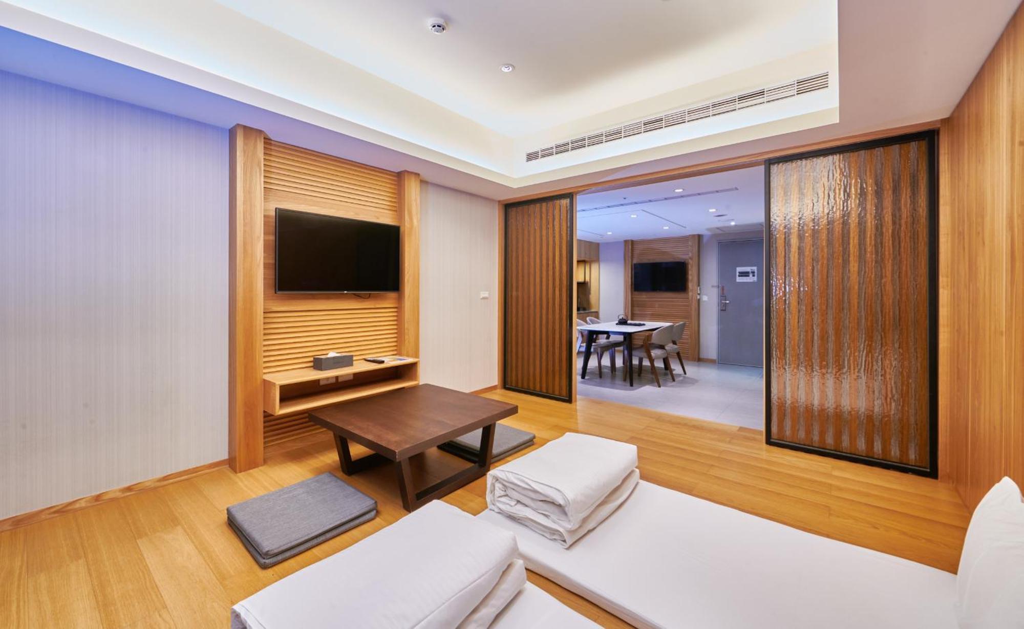 Grand Bay Resort Hotel Heng-ch'un Kültér fotó A suite at the hotel