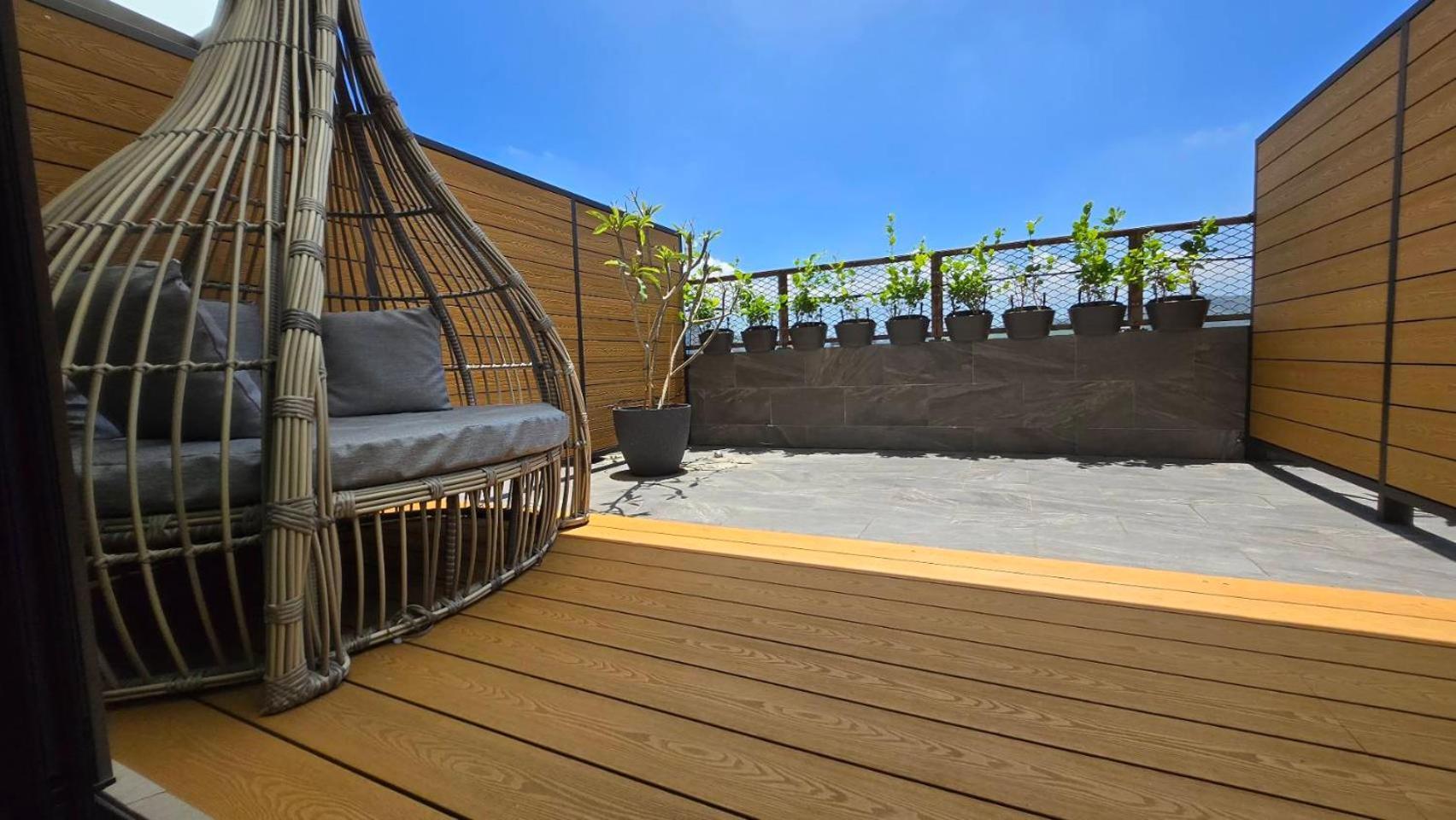 Grand Bay Resort Hotel Heng-ch'un Kültér fotó Composite wood