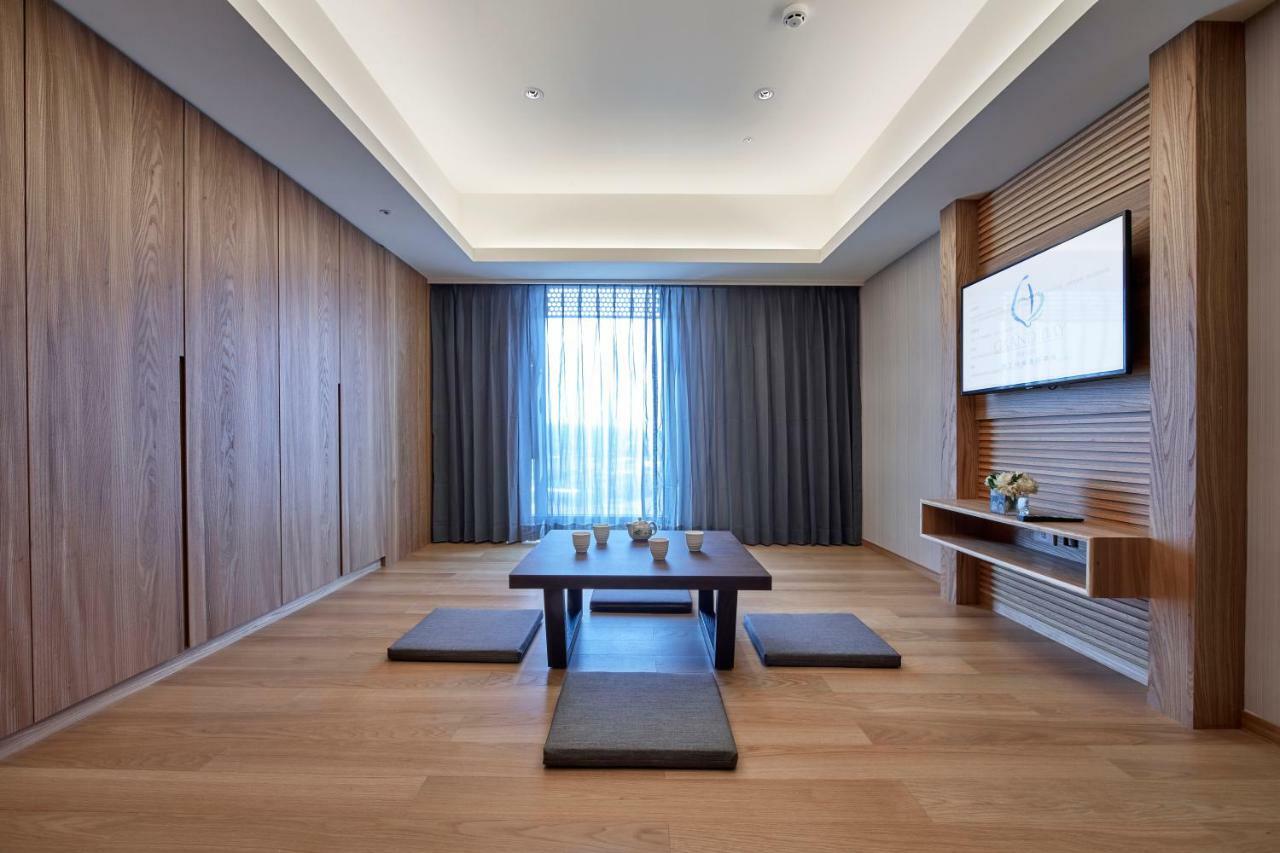 Grand Bay Resort Hotel Heng-ch'un Szoba fotó A traditional Japanese room